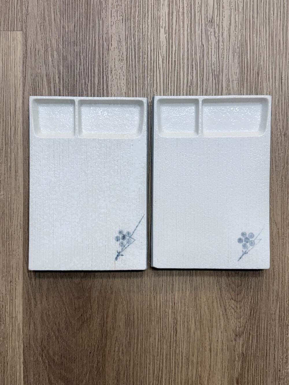 Japanese Ceramic Rectangular Divided Sauce Plate with Floral Print